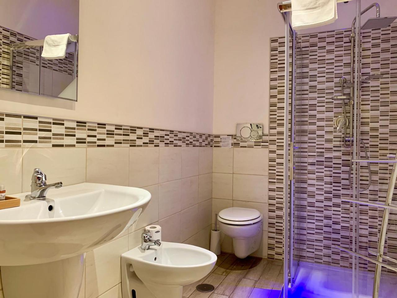 Charme Rooms Taranto Exterior photo